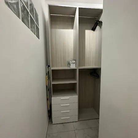 Celio 83 Luxury Apartment *