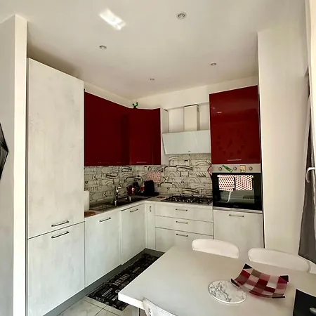Celio 83 Luxury Apartment *